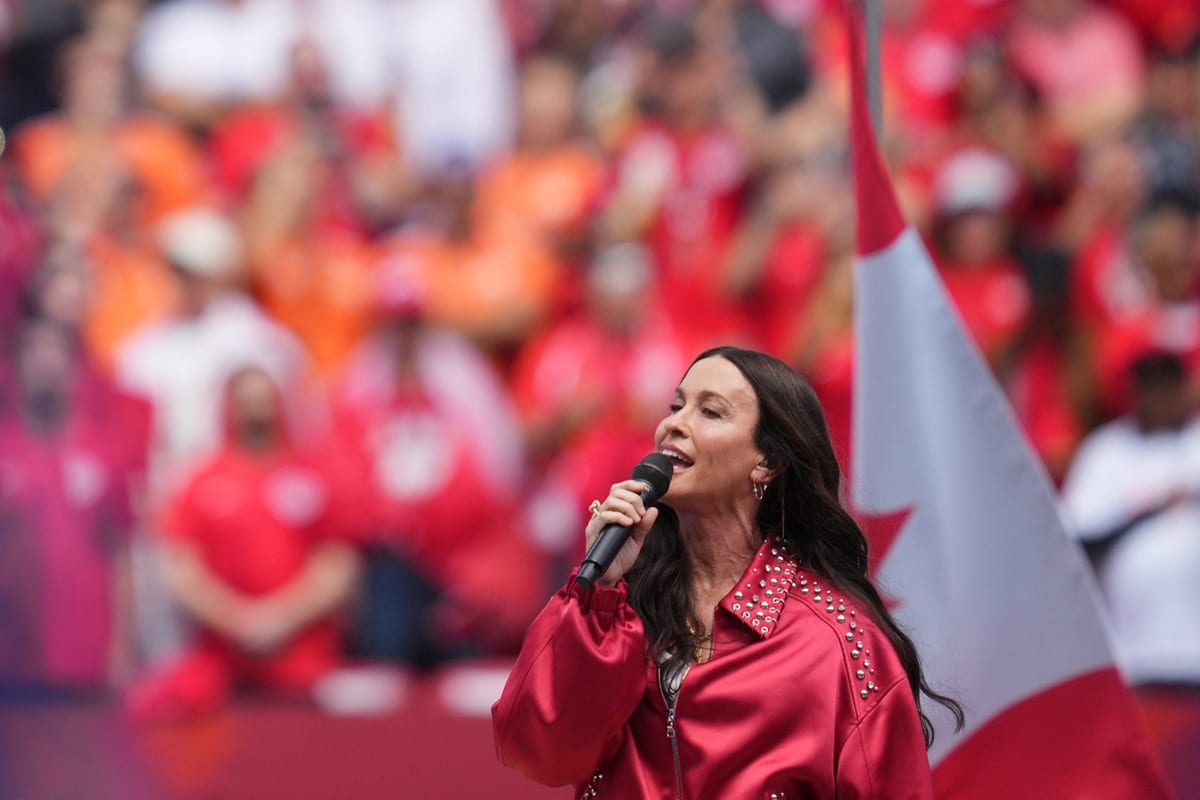 Alanis Morissette, Michael Bublé Light Up World Cup Opening in Toronto