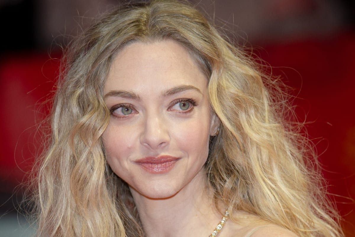 Amanda Seyfried Wept Learning Joni Mitchell's 'Blue' Album Entirely