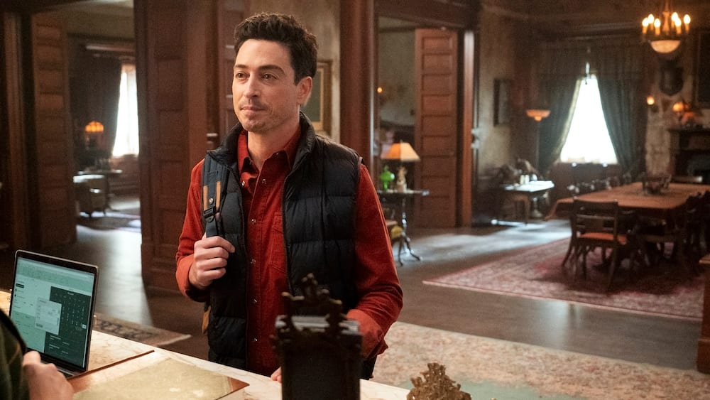 Ben Feldman Promoted to Series Regular for Ghosts Season 6