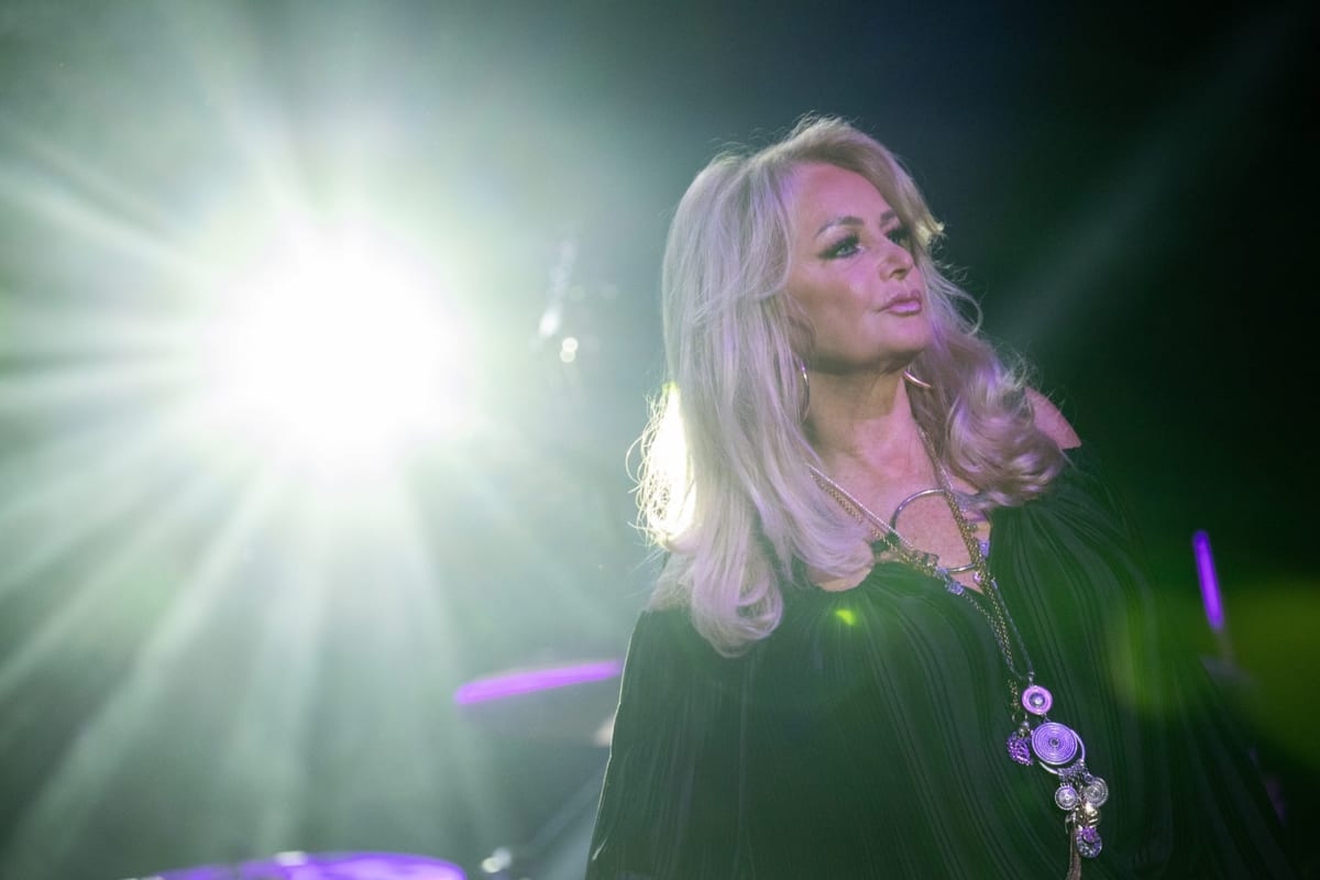 Bonnie Tyler Awake From Coma, Summer Tour Scrapped