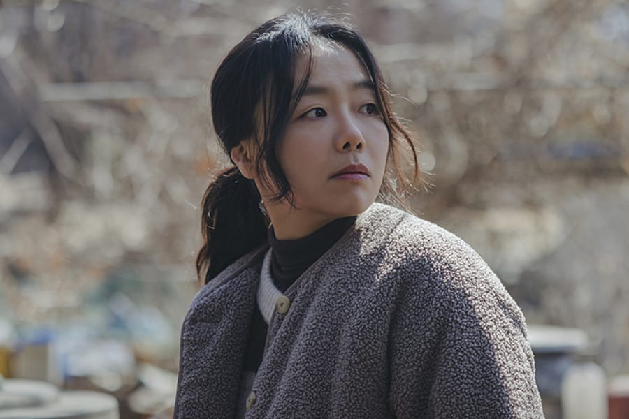 Lee Sang Hee Brings Chilling Mystery to 'The Husband' Thriller