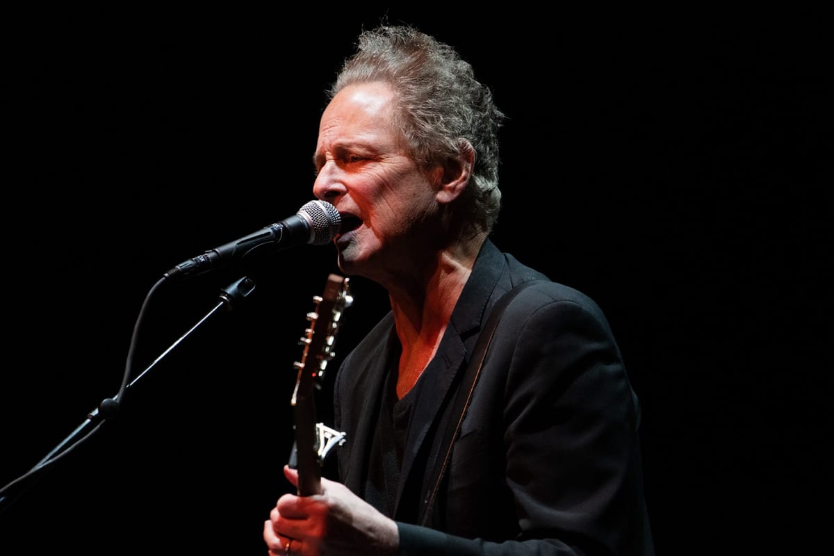 Lindsey Buckingham's Alleged Stalker Pleads Not Guilty in Court