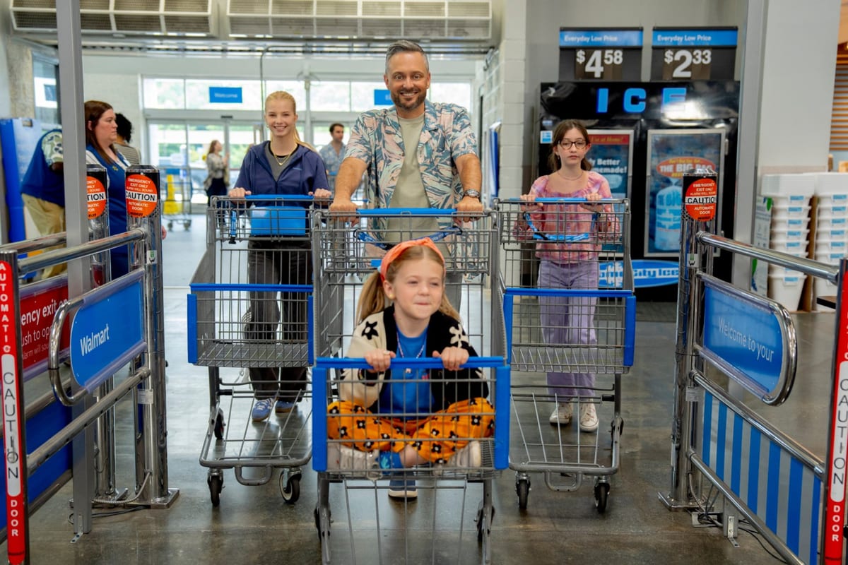 Nate Bargatze Becomes the 'Mr. Mom' Star Nobody Expected