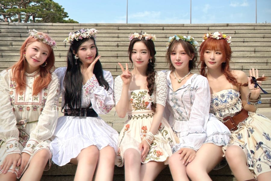 Red Velvet Confirms August Full-Group Comeback