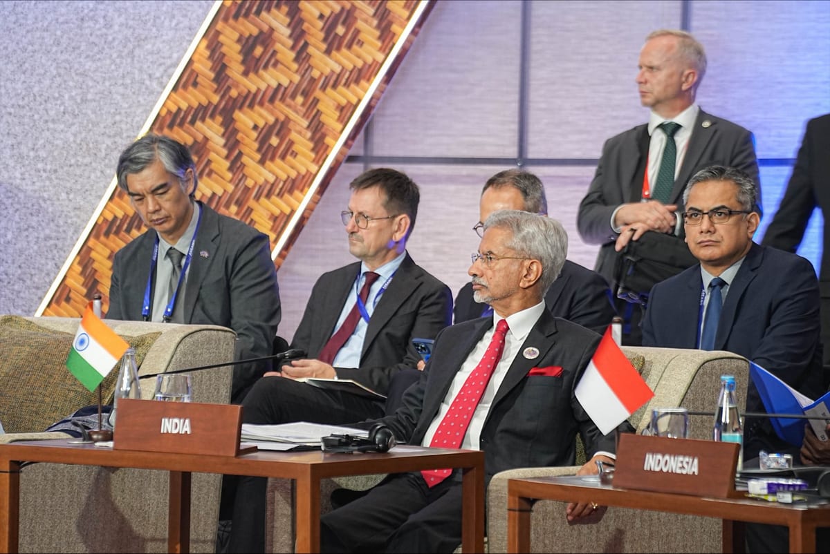 Spoke at the 33rd ASEAN Regional Forum (ARF) Ministerial Meeting today in Manila.
➡️ Recognised the importance of ARF for discussing political & security issues in the Indo-Pacific, especially in the