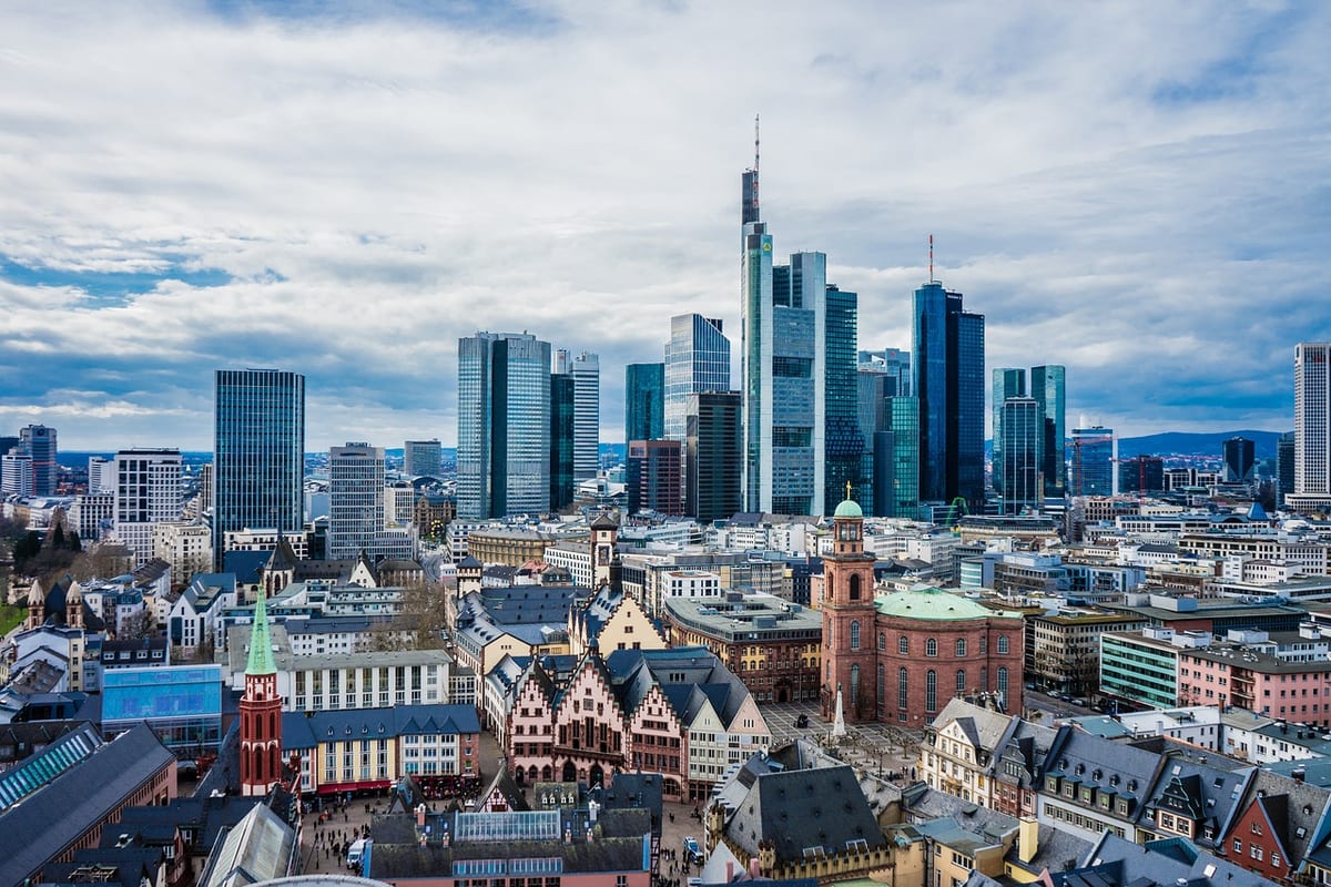 frankfurt, main, skyline, thunderclouds, germany, skyscraper, city, hesse, heaven, historical, building, sightseeing, capitalism, bank, money, euro, currency, shares, commerzbank, dax, finance, wealth, darling, fund, frankfurt, frankfurt, frankfurt, frankfurt, germany, bank, money, money, money, money, money, finance, finance, finance